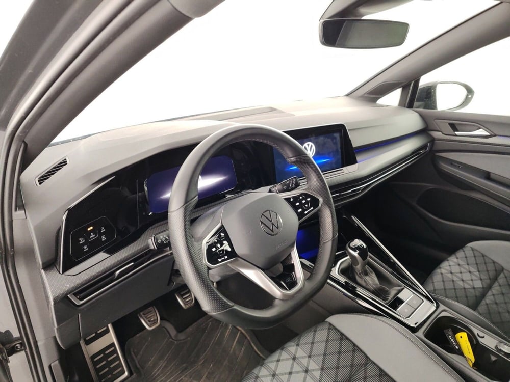 Volkswagen Golf usata a Massa-Carrara (7)