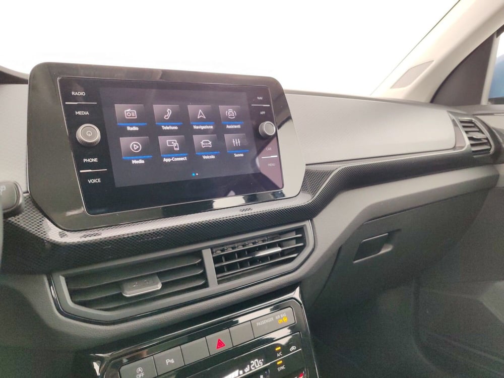 Volkswagen T-Cross usata a Massa-Carrara (15)
