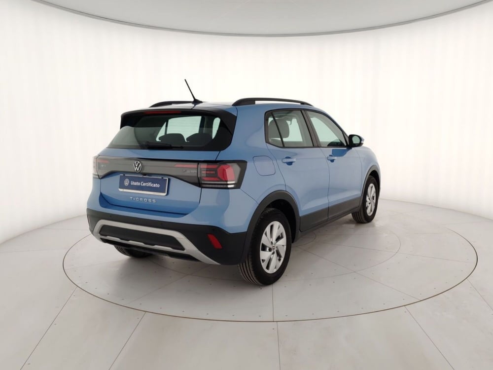 Volkswagen T-Cross usata a Massa-Carrara (3)