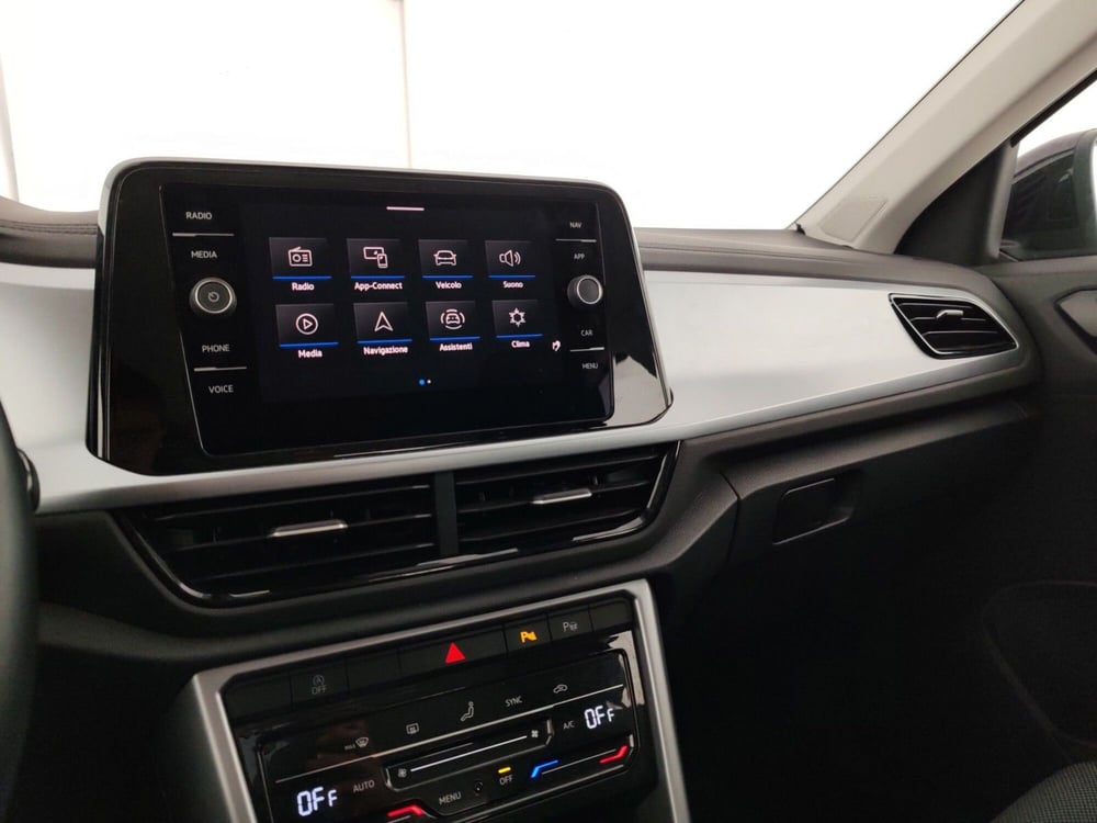 Volkswagen T-Roc usata a Massa-Carrara (12)