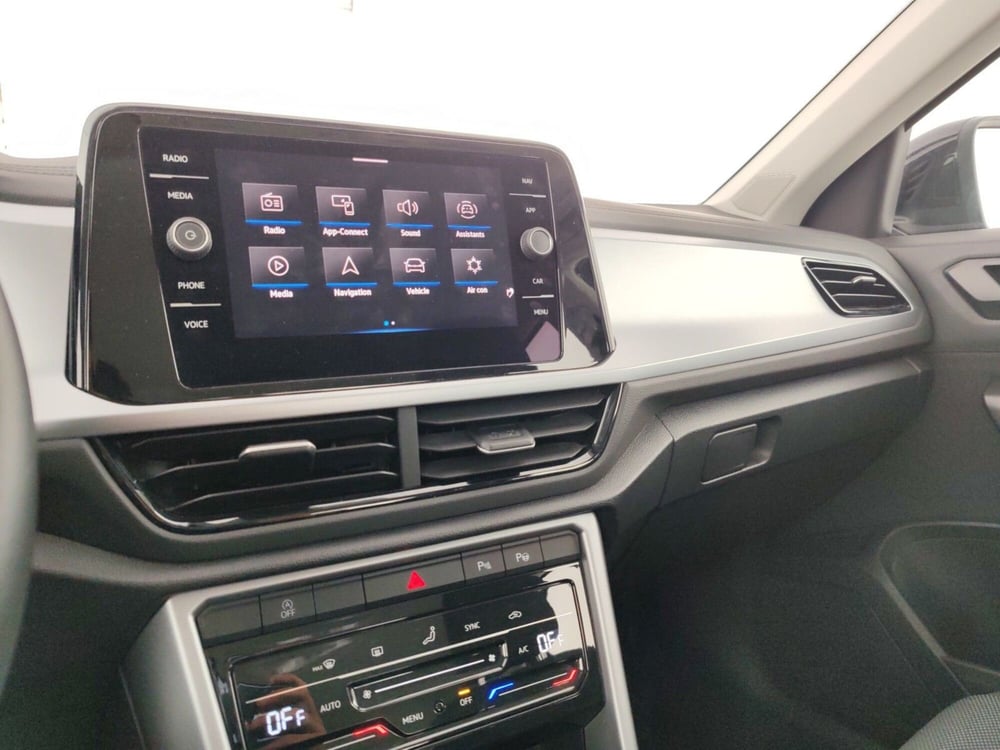 Volkswagen T-Roc usata a Massa-Carrara (12)