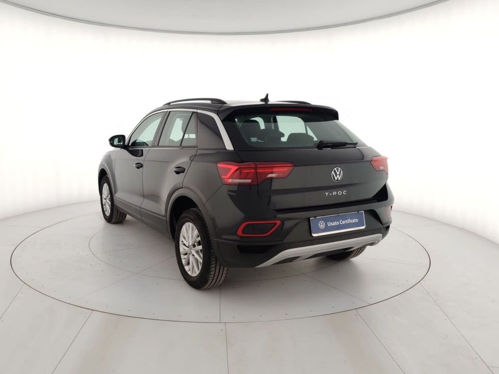 Volkswagen T-Roc usata a Massa-Carrara (2)