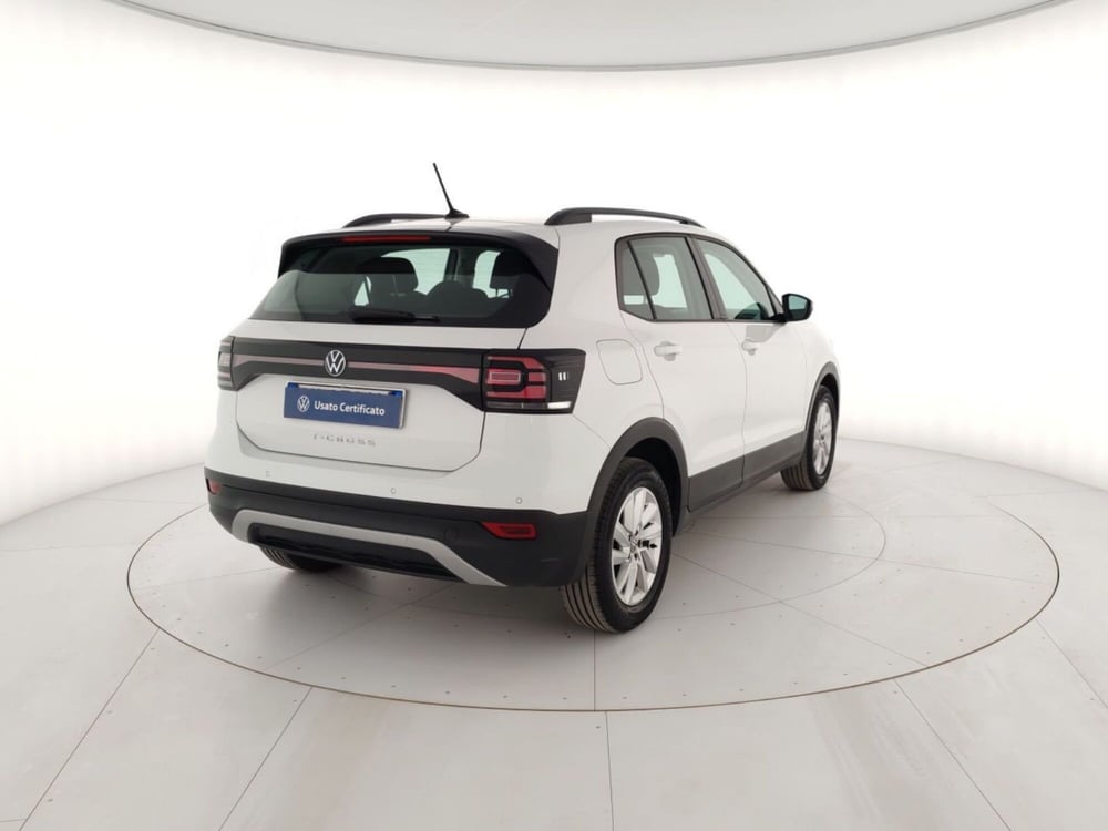 Volkswagen T-Cross usata a Massa-Carrara (3)