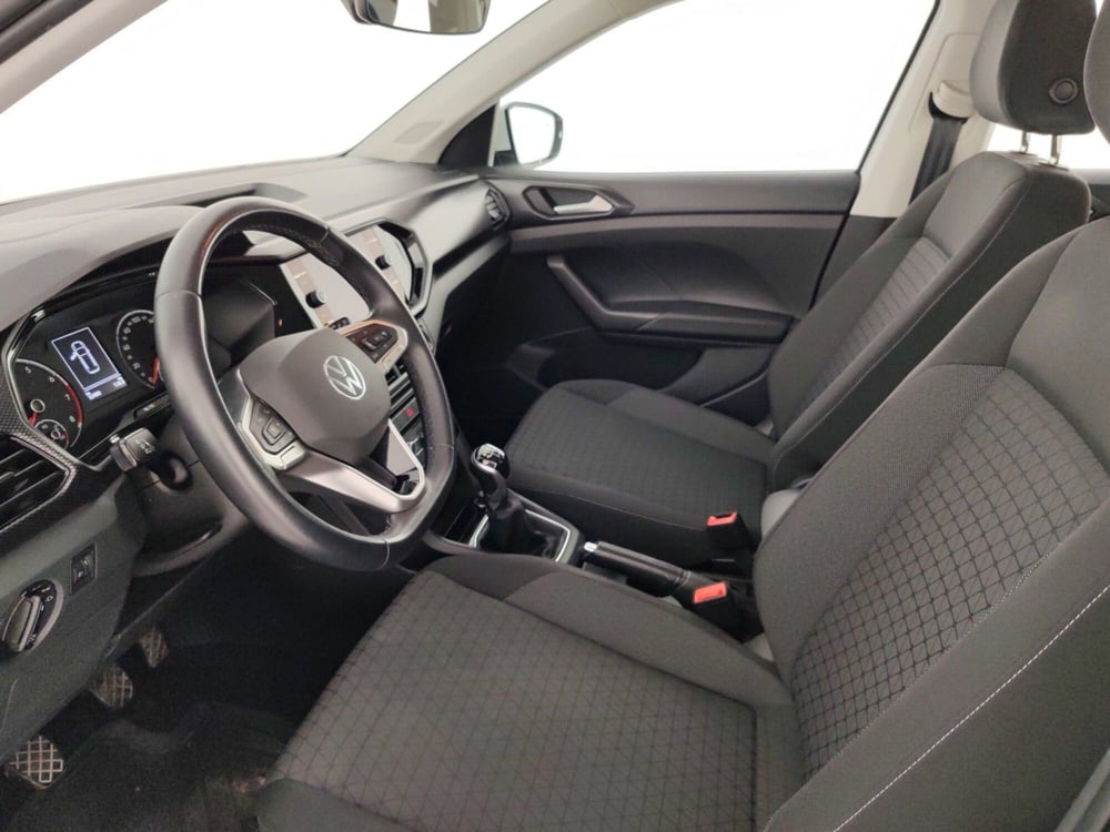 Volkswagen T-Cross usata a Massa-Carrara (7)