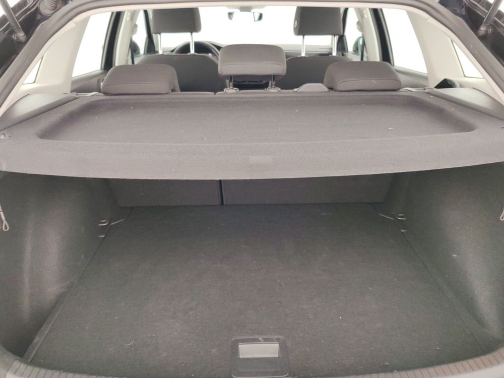 Volkswagen Taigo usata a Massa-Carrara (16)