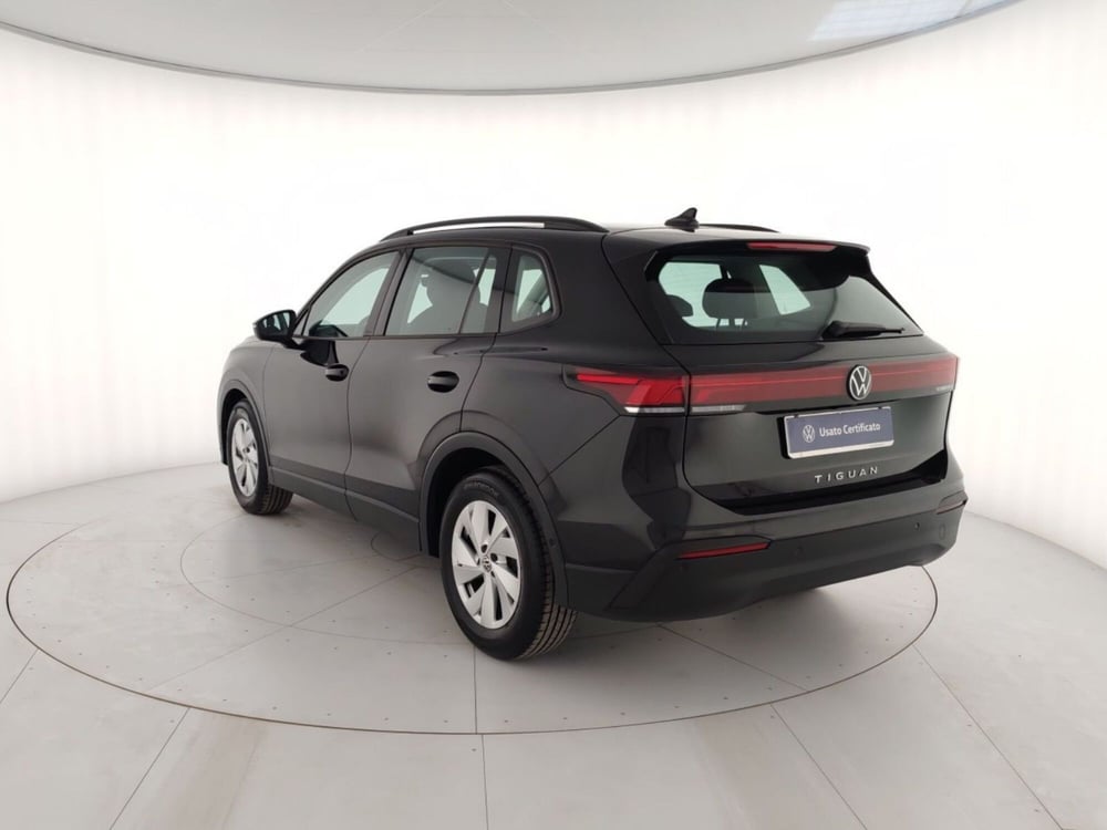 Volkswagen Tiguan usata a Massa-Carrara (2)