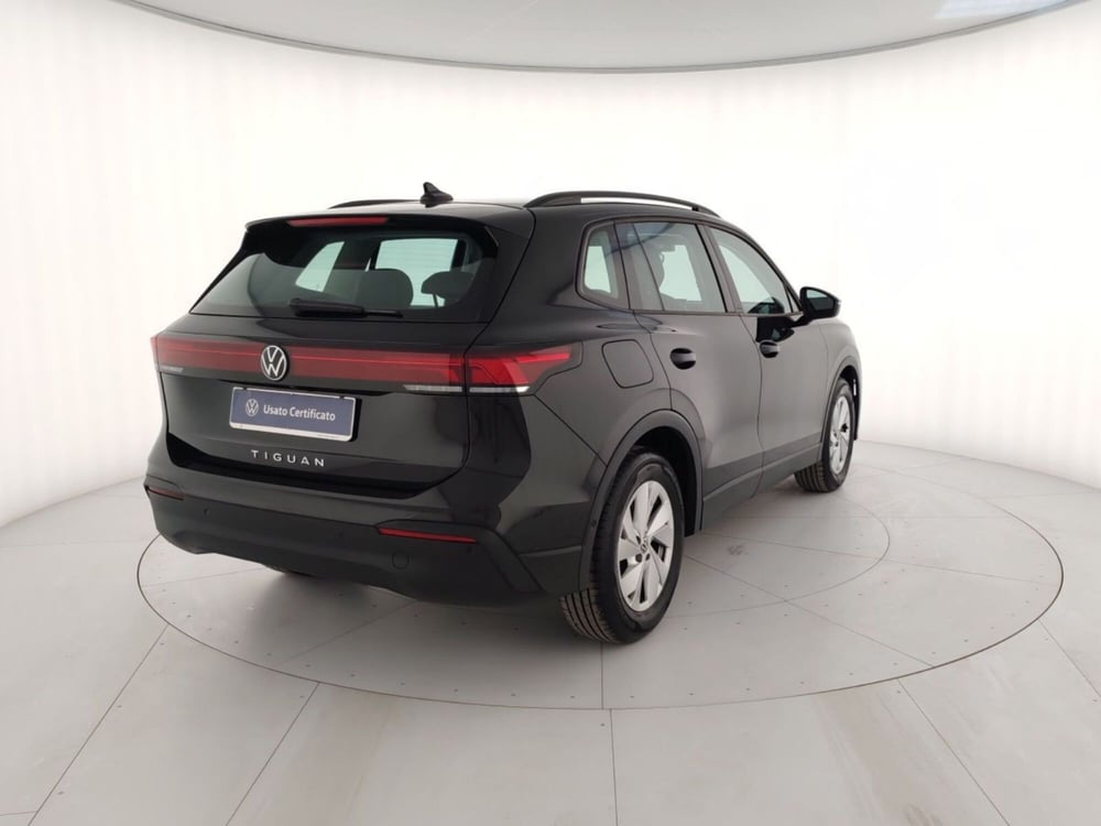 Volkswagen Tiguan usata a Massa-Carrara (3)