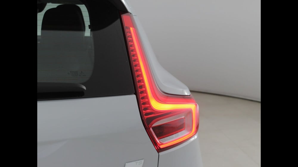 Volvo XC40 usata a Palermo (4)