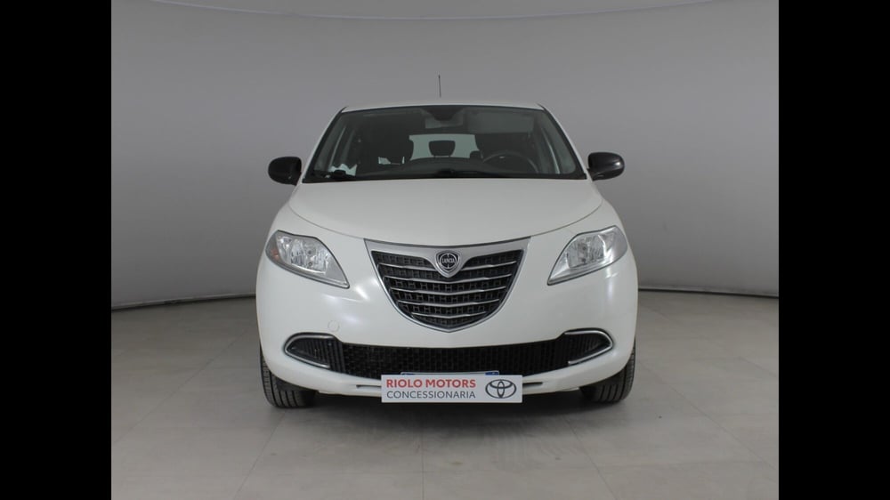 Lancia Ypsilon usata a Palermo (4)