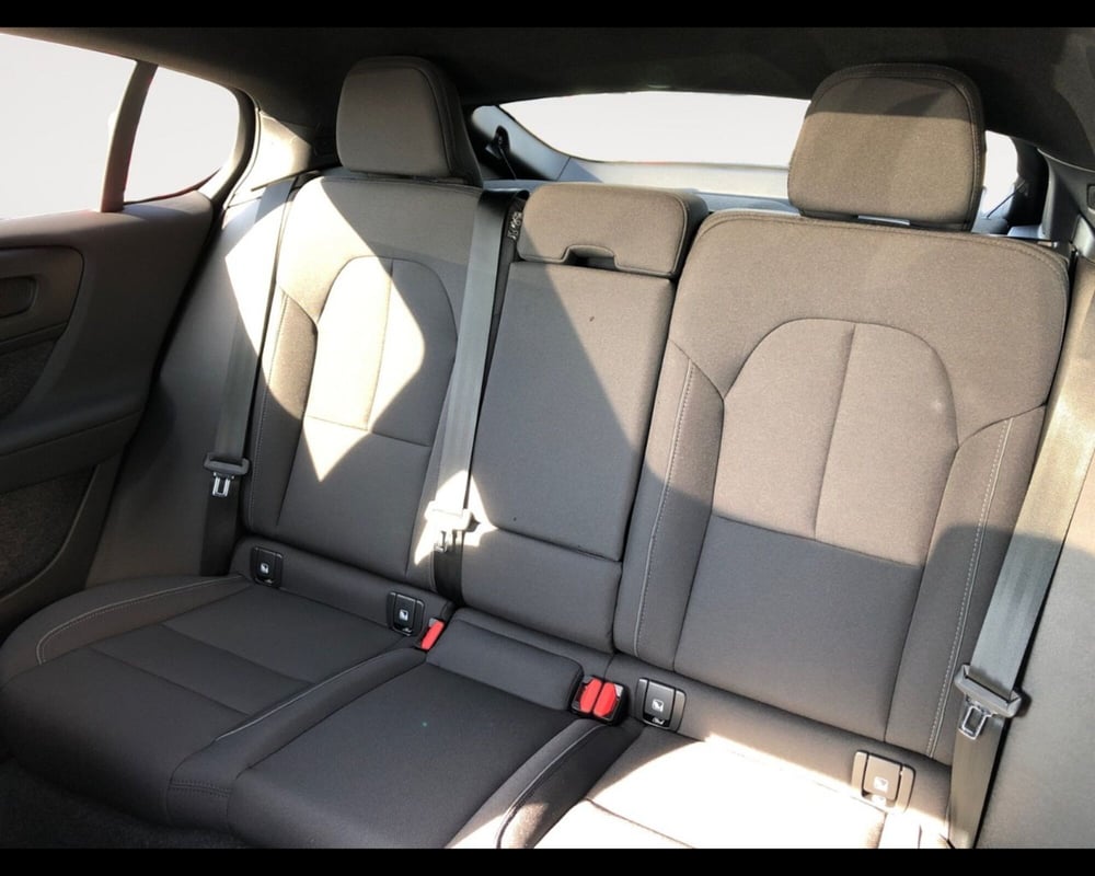 Volvo C40 usata a Ravenna (13)
