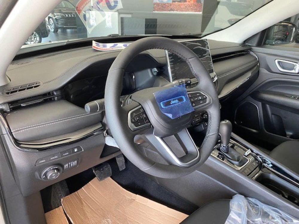 Jeep Compass usata a Benevento (17)