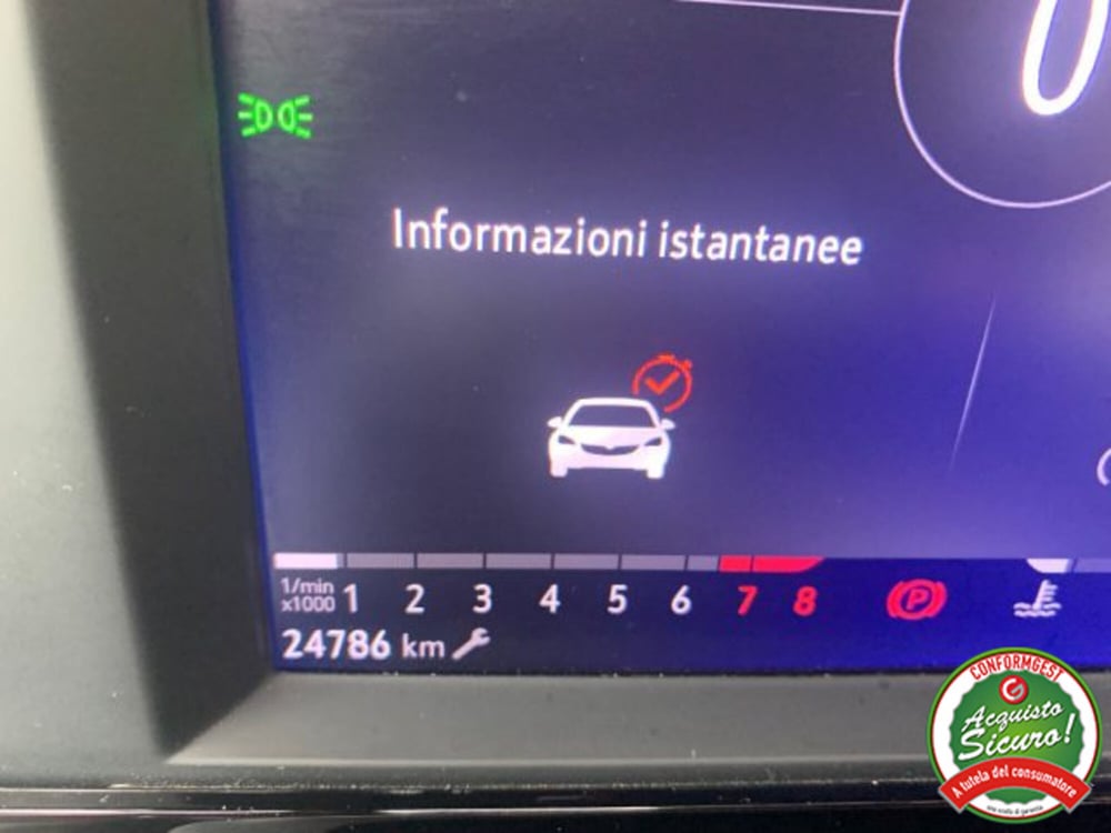 Opel Mokka usata a Lucca (9)
