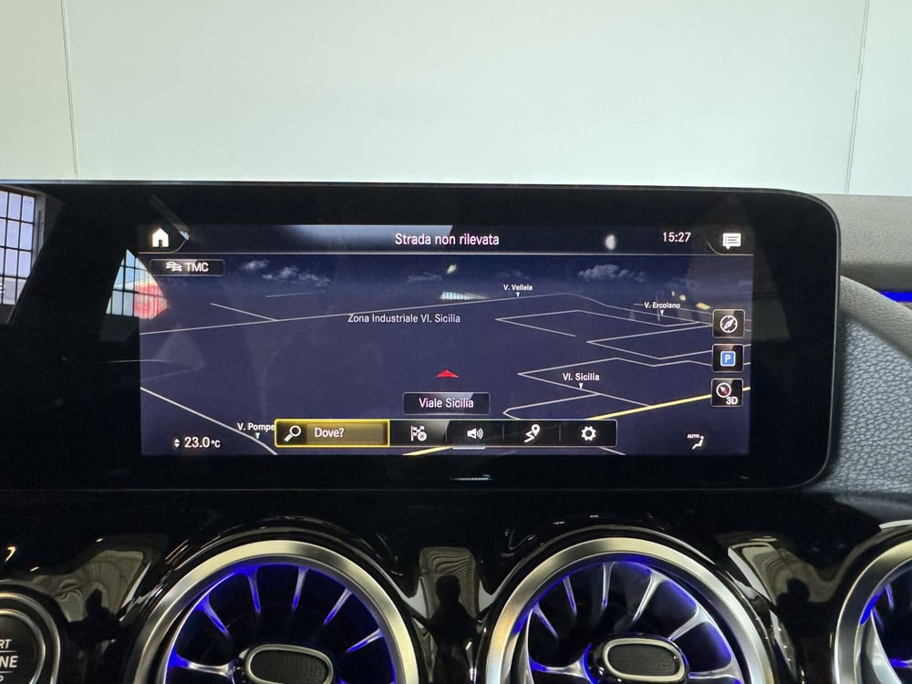 Mercedes-Benz GLA SUV usata a Monza e Brianza (11)