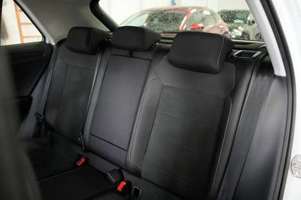 Volkswagen T-Roc usata a Rovigo (10)