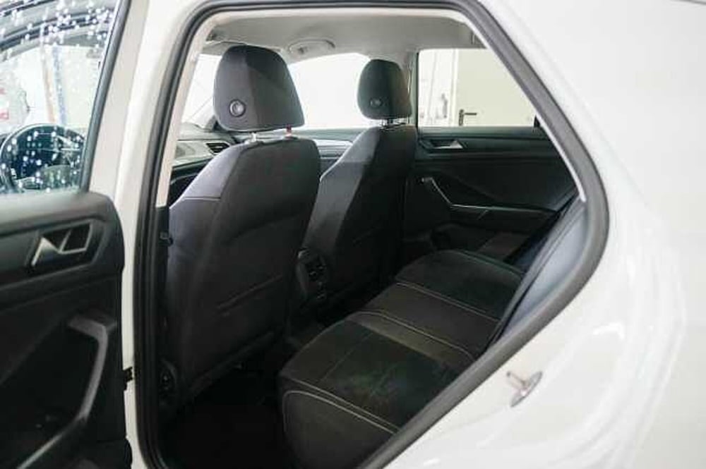 Volkswagen T-Roc usata a Rovigo (9)