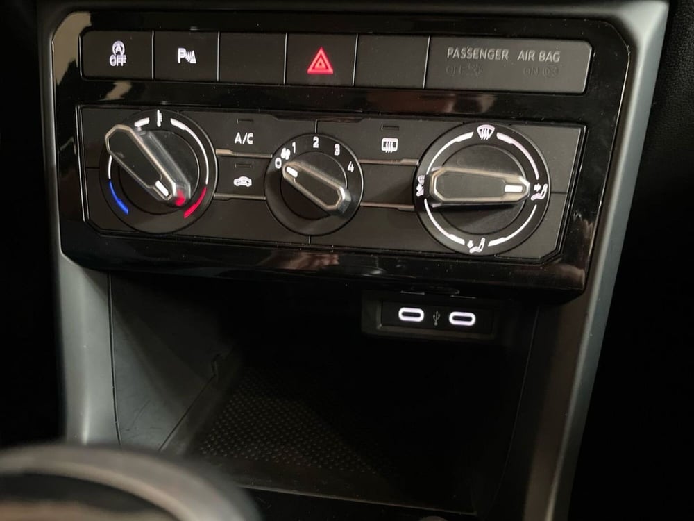 Volkswagen T-Cross usata a Firenze (15)