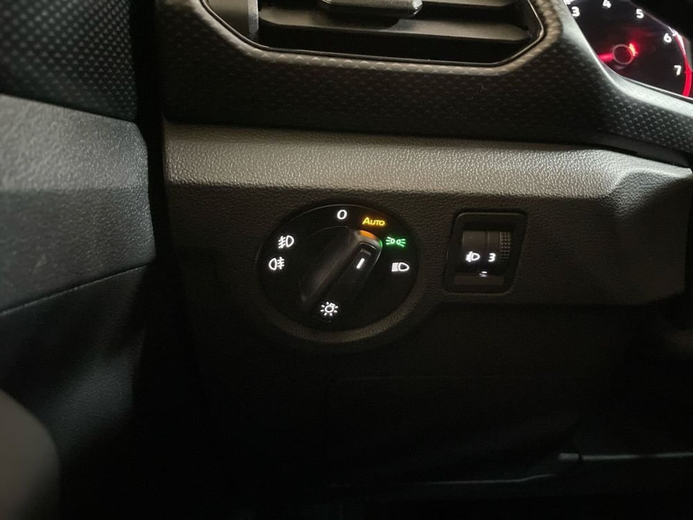Volkswagen T-Cross usata a Firenze (17)