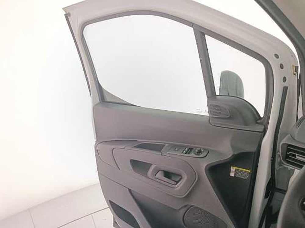 Peugeot Partner Furgone usata a Venezia (19)