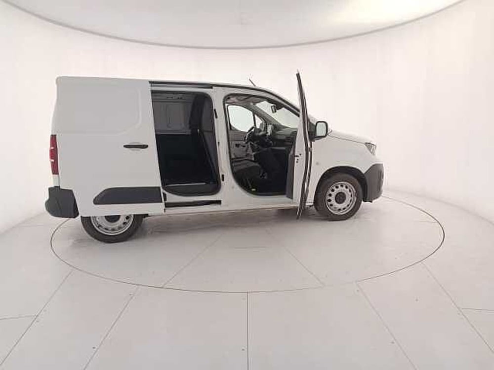 Peugeot Partner Furgone usata a Venezia (9)