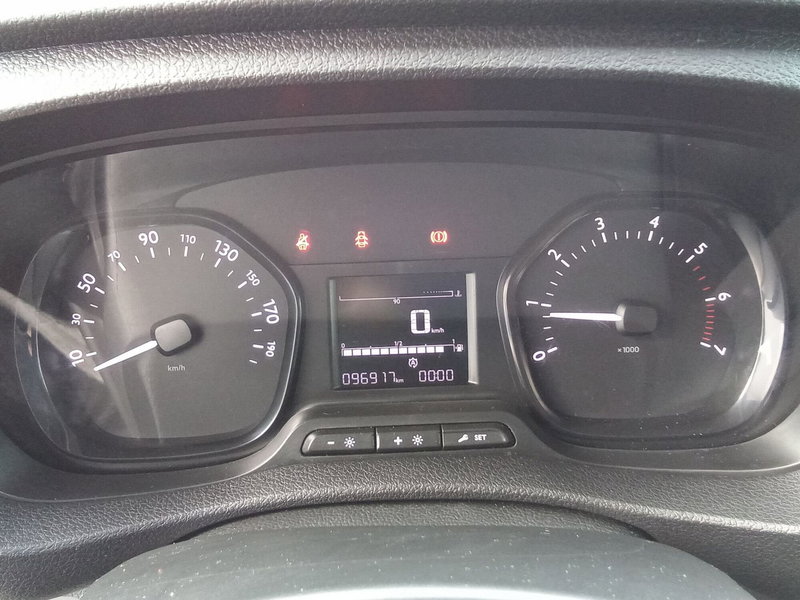 Toyota Proace Verso usata a Rimini (17)