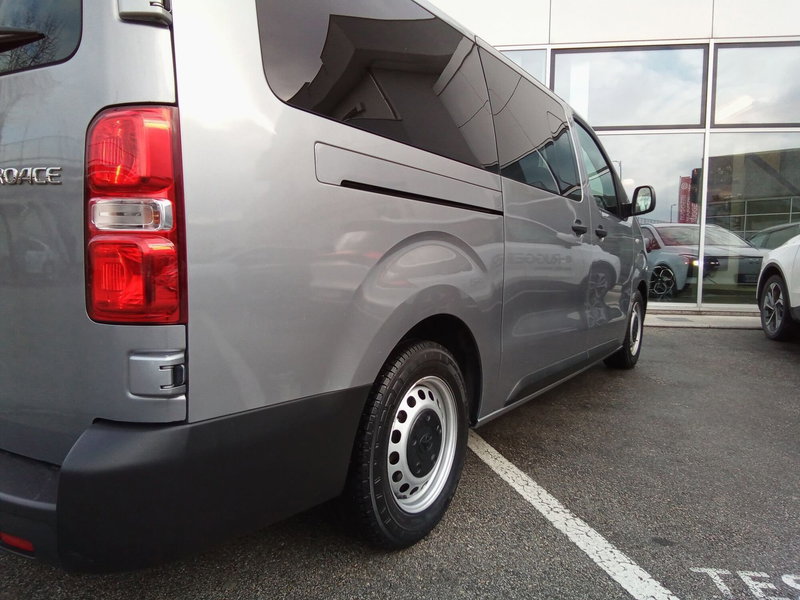 Toyota Proace Verso usata a Rimini (5)