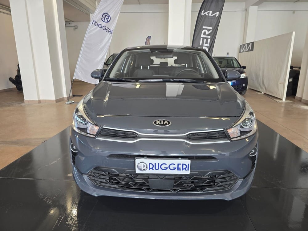 Kia Rio usata a Rimini (2)