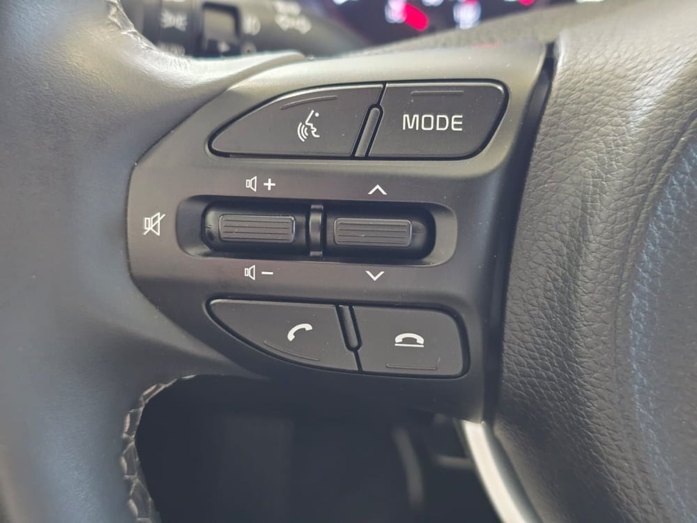 Kia Rio usata a Rimini (20)