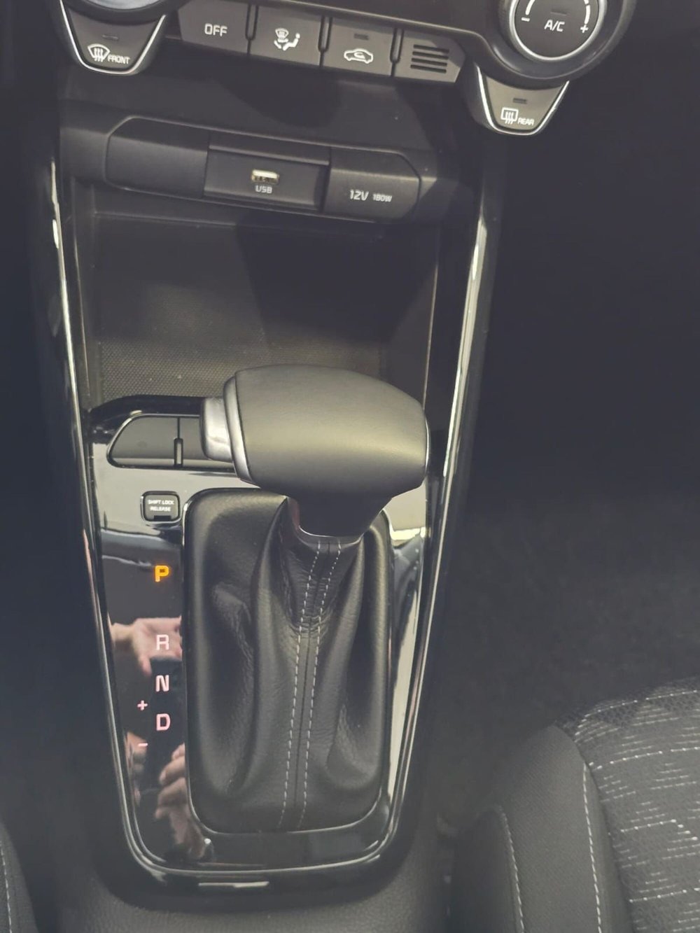 Kia Rio usata a Rimini (8)