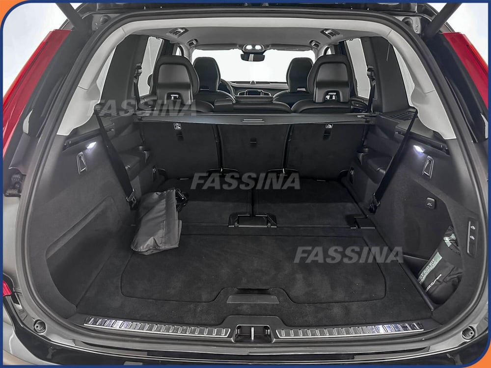 Volvo XC90 usata a Milano (12)