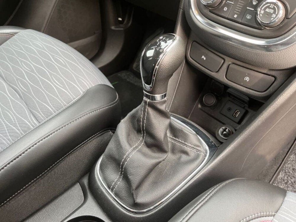 Opel Mokka usata a Lecco (13)