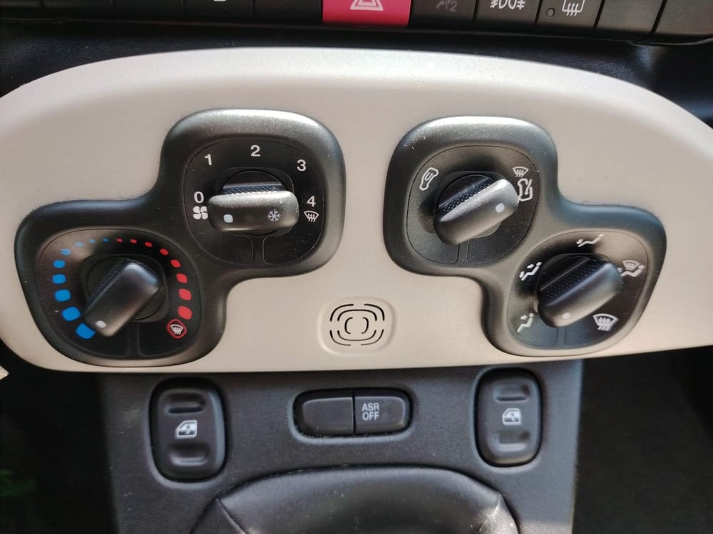 Fiat Panda usata a Massa-Carrara (15)