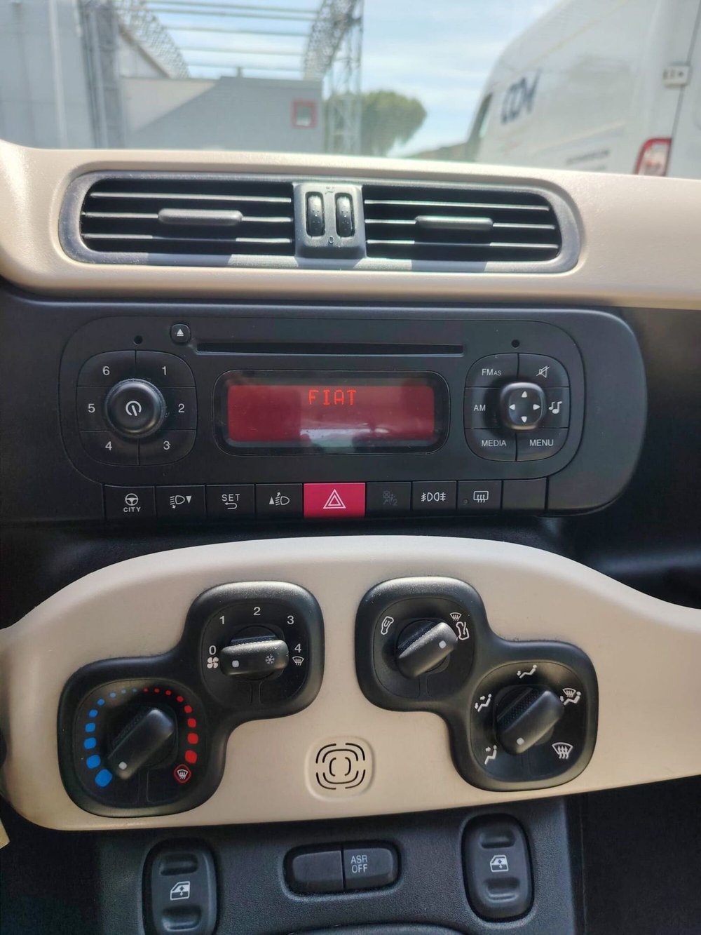 Fiat Panda usata a Massa-Carrara (18)