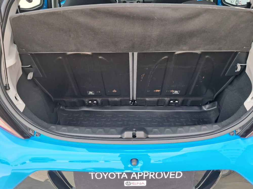 Toyota Aygo usata a Cagliari (9)