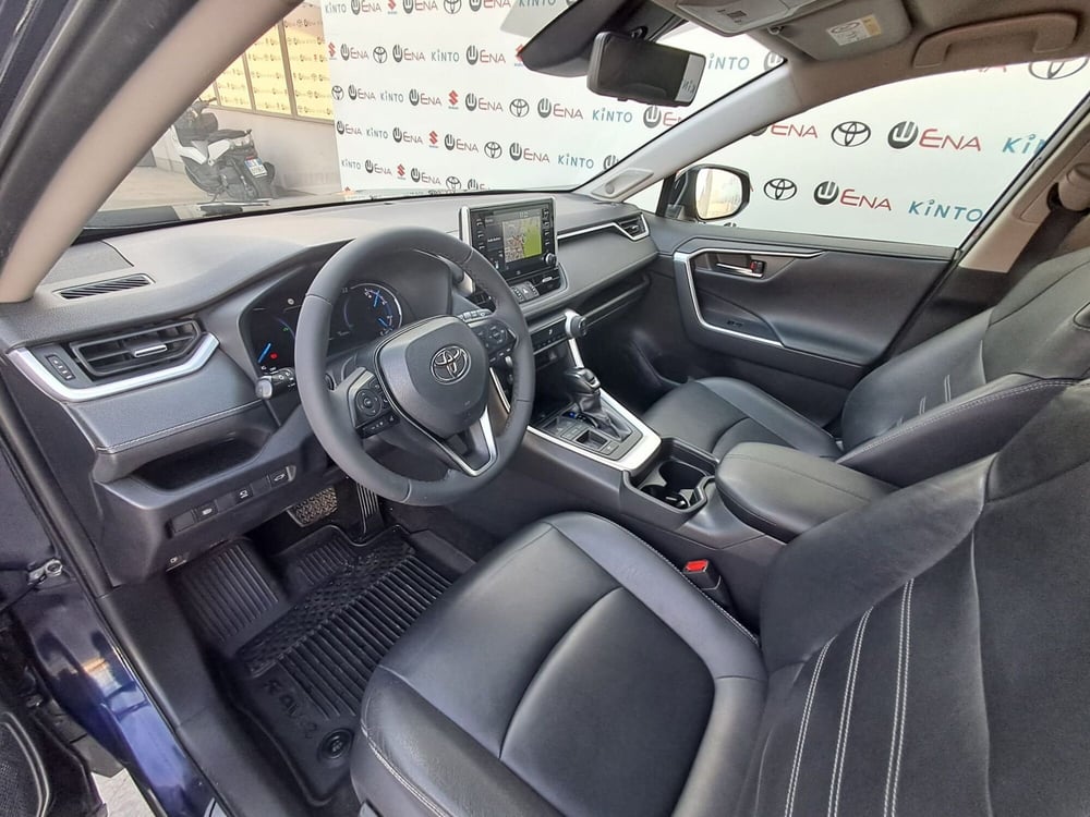 Toyota Rav4 usata a Cagliari (10)
