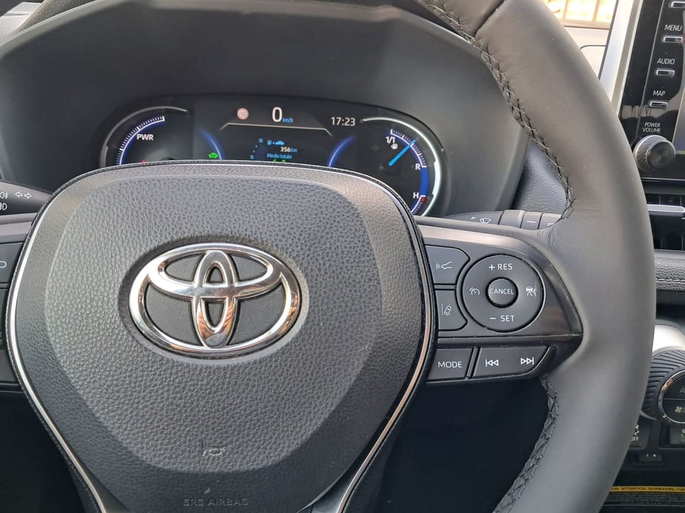 Toyota Rav4 usata a Cagliari (16)
