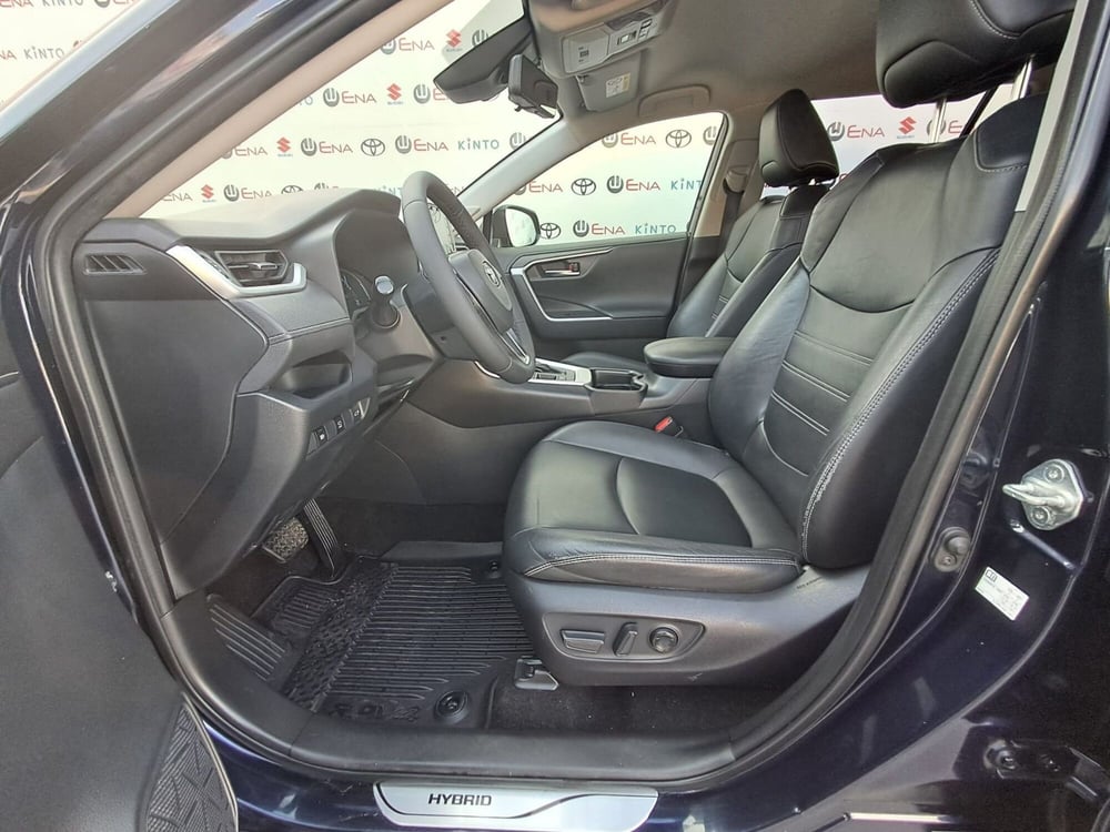 Toyota Rav4 usata a Cagliari (9)