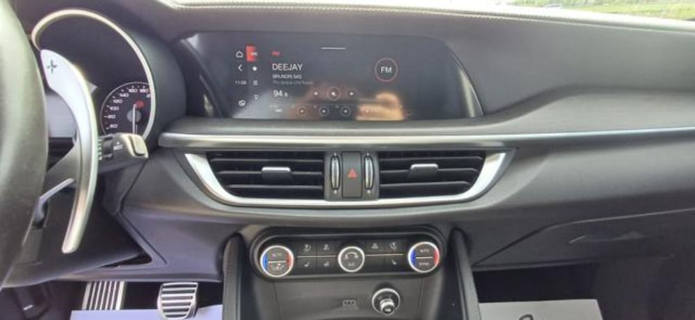 Alfa Romeo Stelvio usata a Padova (14)