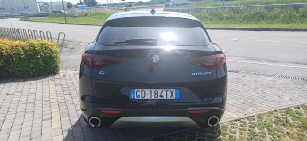 Alfa Romeo Stelvio usata a Padova (8)