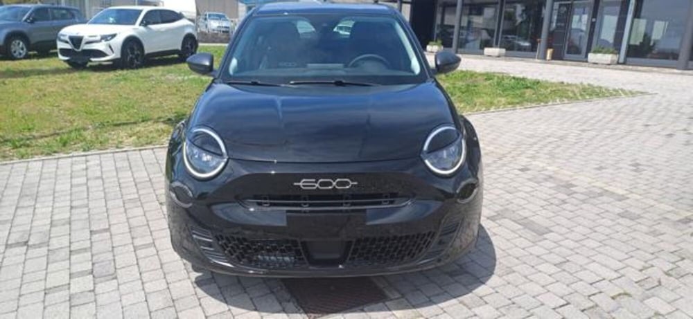 Fiat 600 nuova a Padova (7)