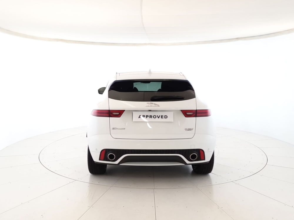 Jaguar E-Pace usata a Monza e Brianza (7)