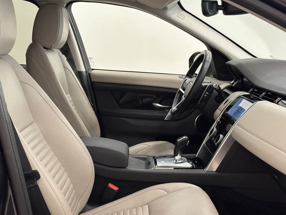 Land Rover Discovery Sport usata a Lodi (3)