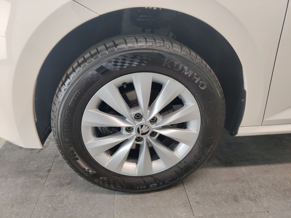 Skoda Kamiq usata a Arezzo (9)