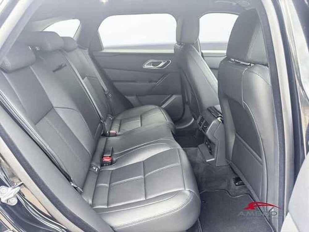 Land Rover Range Rover Velar nuova a Viterbo (9)