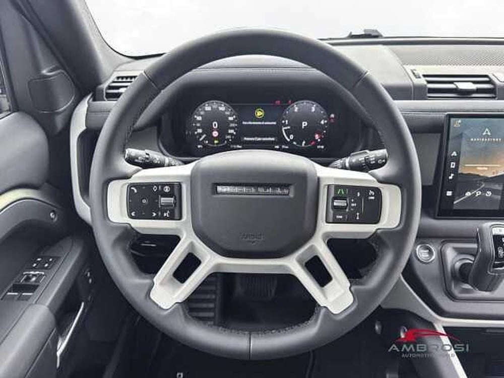 Land Rover Defender nuova a Viterbo (12)
