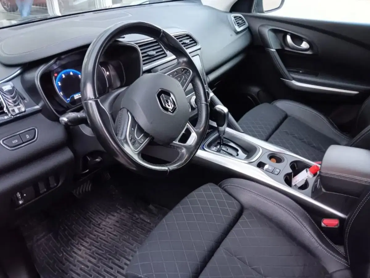 Renault Captur usata a Latina (9)