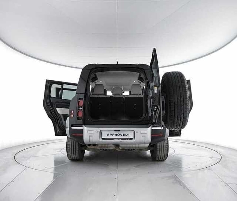 Land Rover Defender usata a Viterbo (12)
