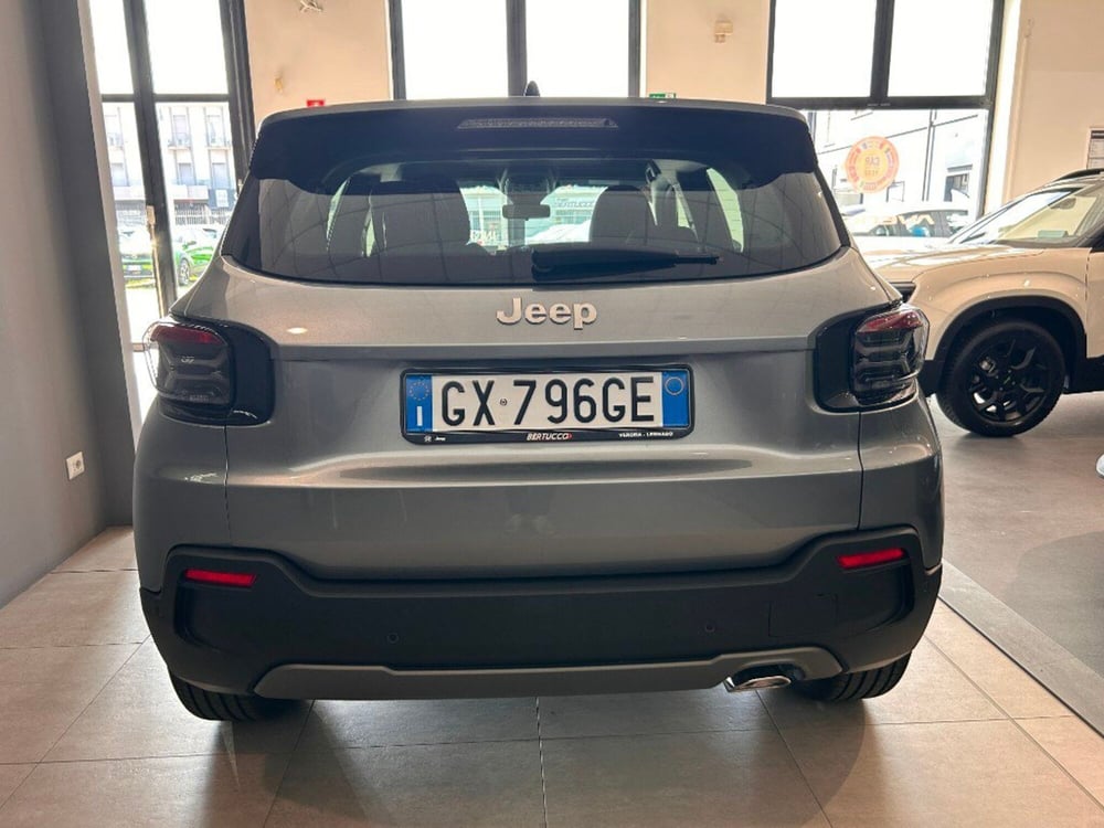 Jeep Avenger nuova a Verona (4)