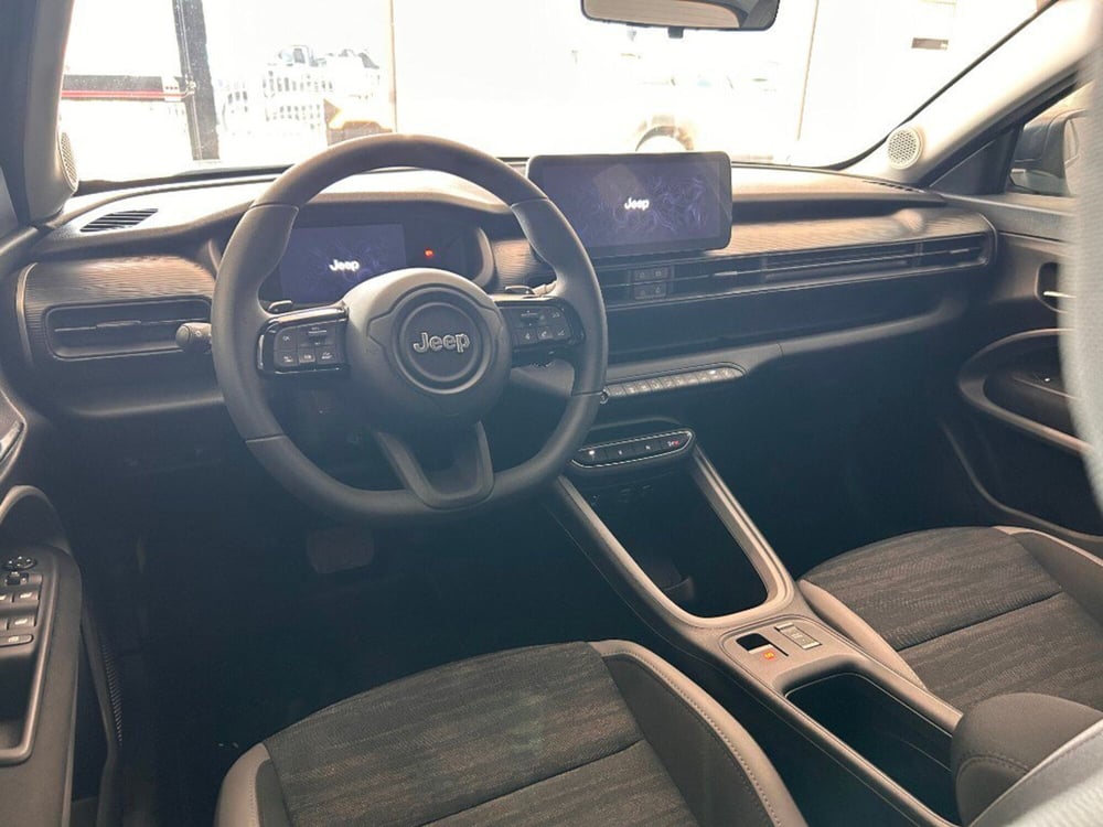 Jeep Avenger nuova a Verona (6)