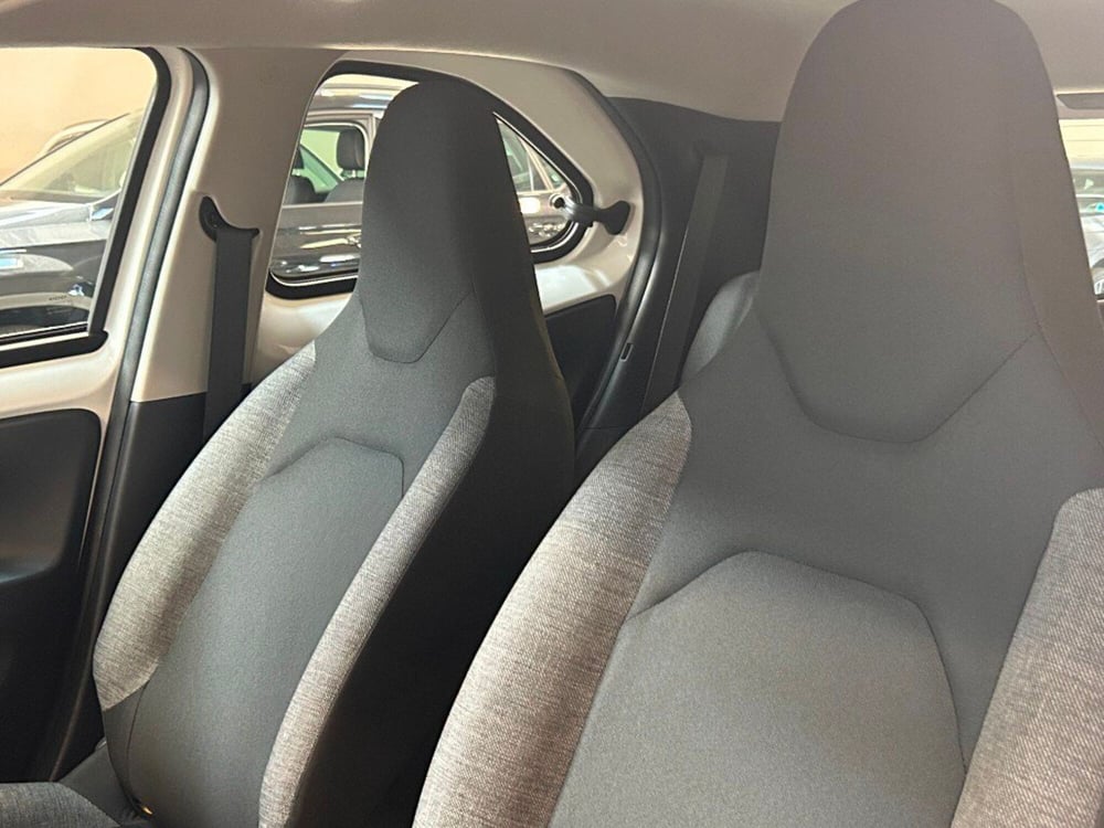 Toyota Aygo X usata a Verona (10)