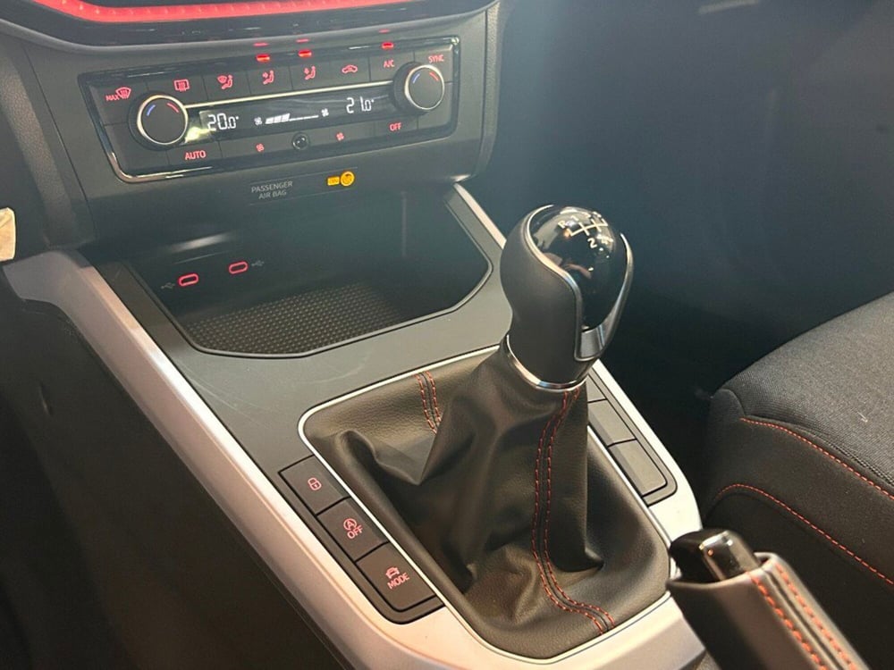 SEAT Arona usata a Verona (13)